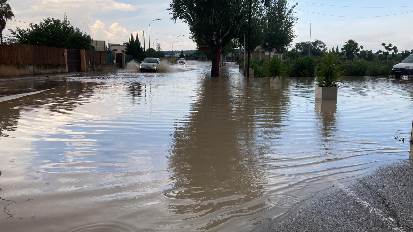 Més de 90 litres a Porreres, accident a Cura i 310 llamps a Mallorca