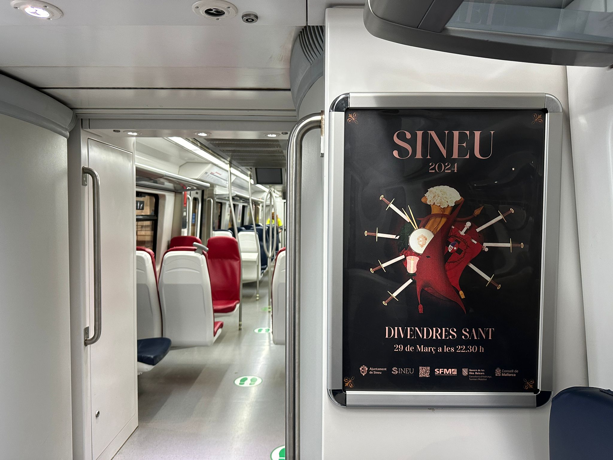 La Setmana Santa de Sineu s’exhibeix dins el tren