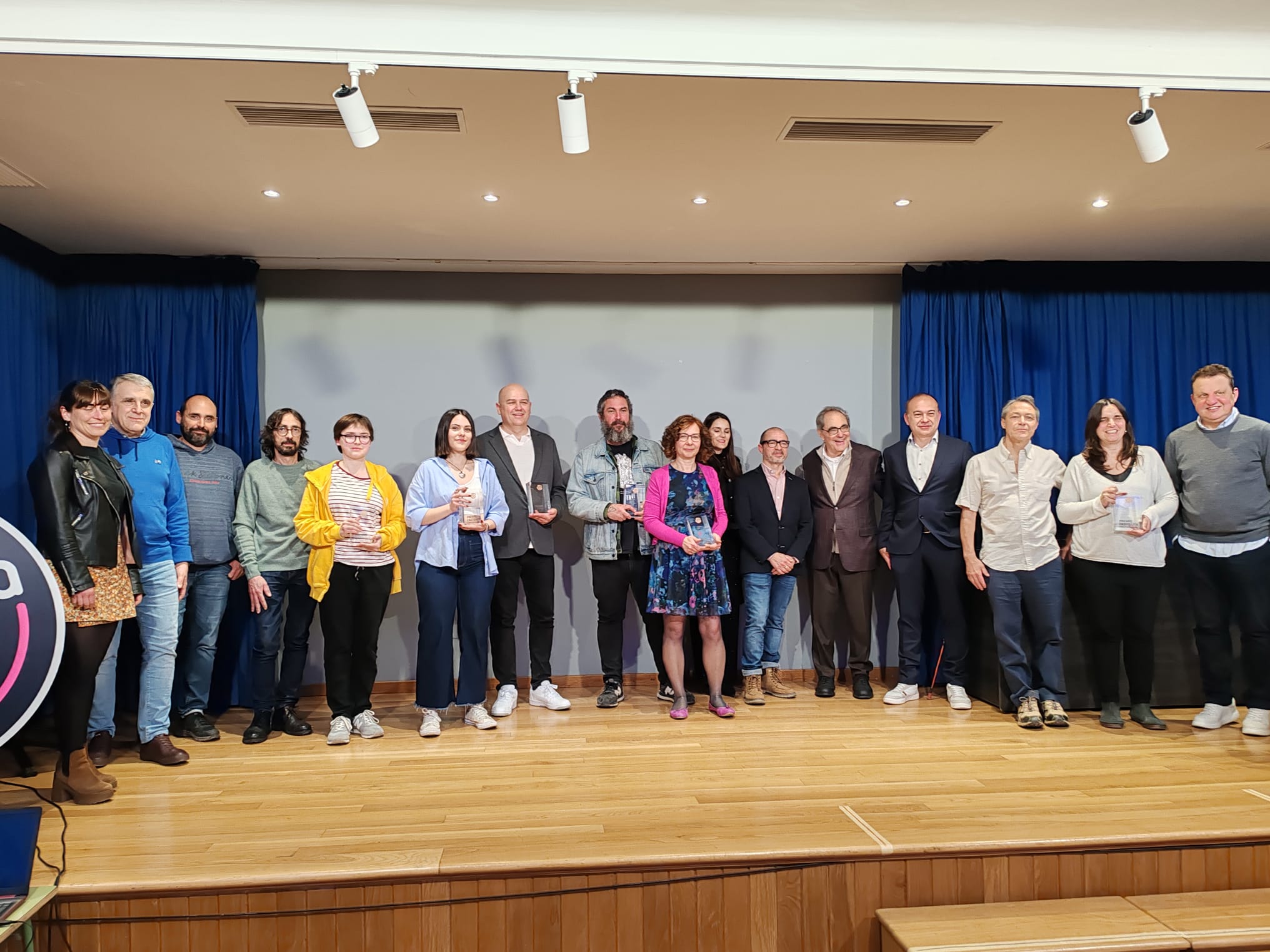 La Nit Algaidina de la Cultura defensa la llengua catalana en l’entrega dels premis Castellitx