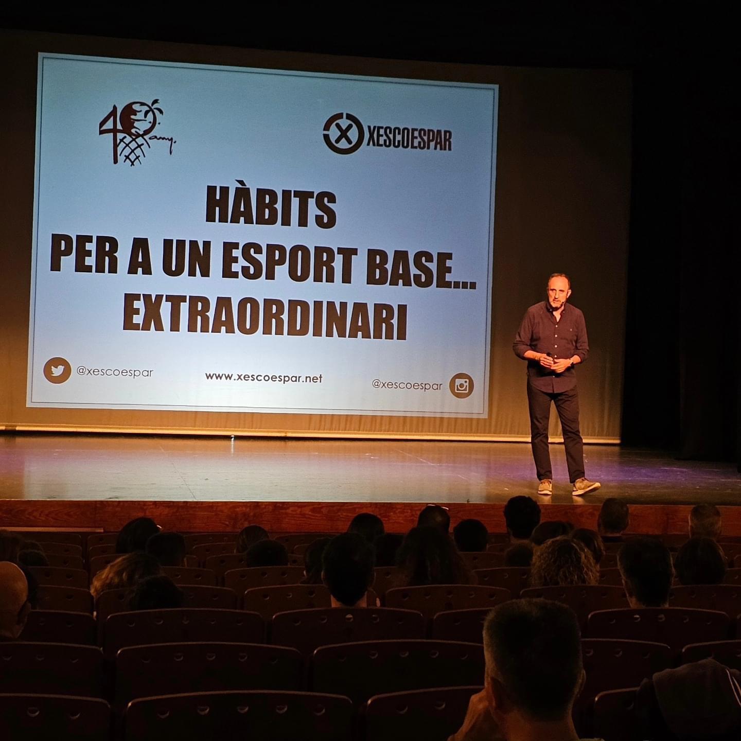 Xesco Espar mostra el camí per aconseguir ser gent i esportistes extraordinaris