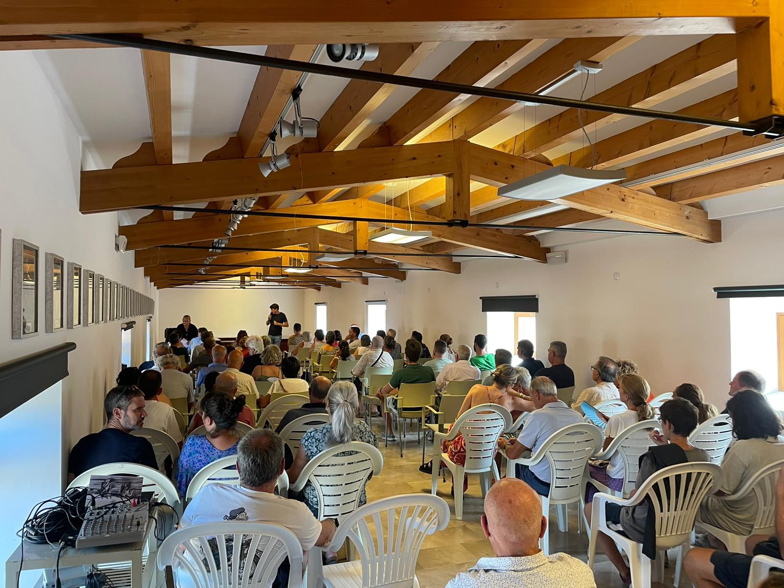 Apaema també mostra el seu rebuig a la macrogranja de gallines de Sineu