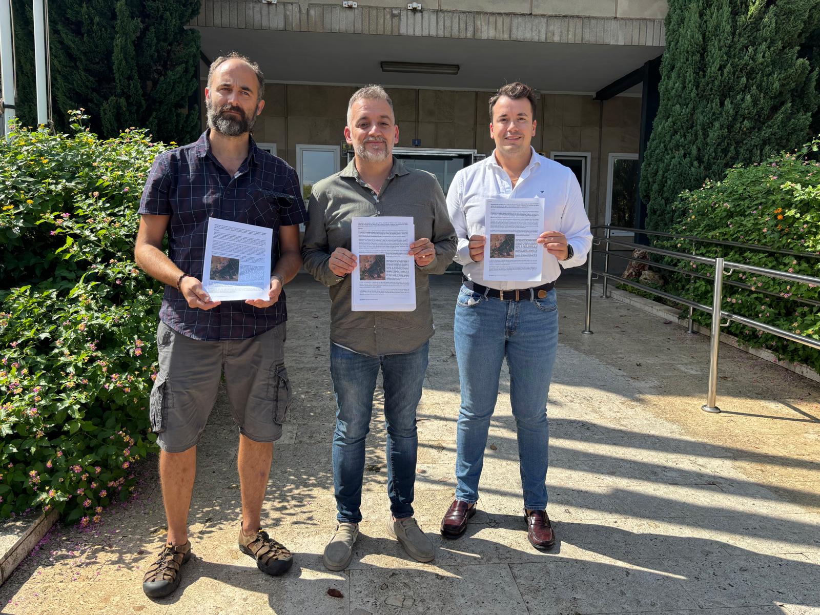 Sencelles presenta més de mil signatures i al·legacions contra el parc fotovoltaic de ses Planes