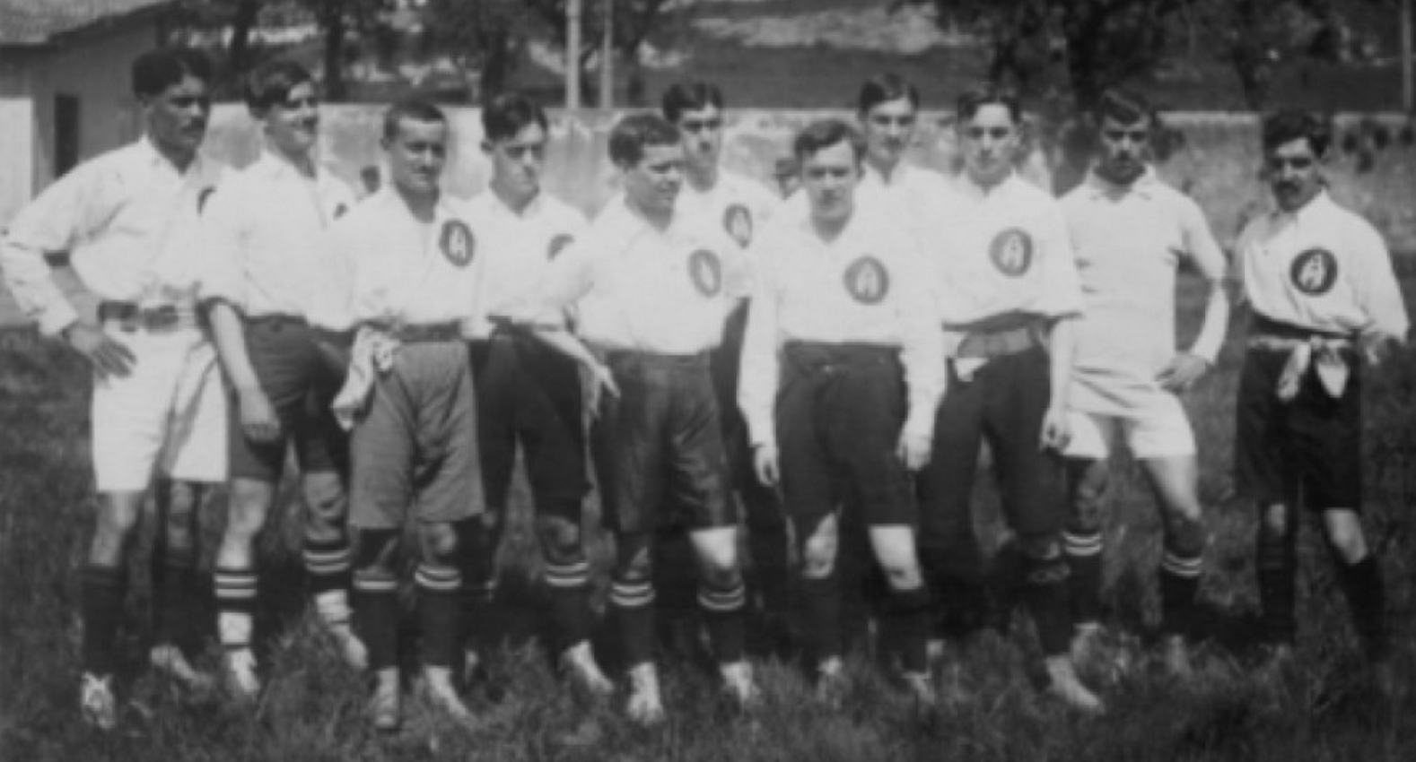 Un montuïrer va introduir el futbol a Portugal?