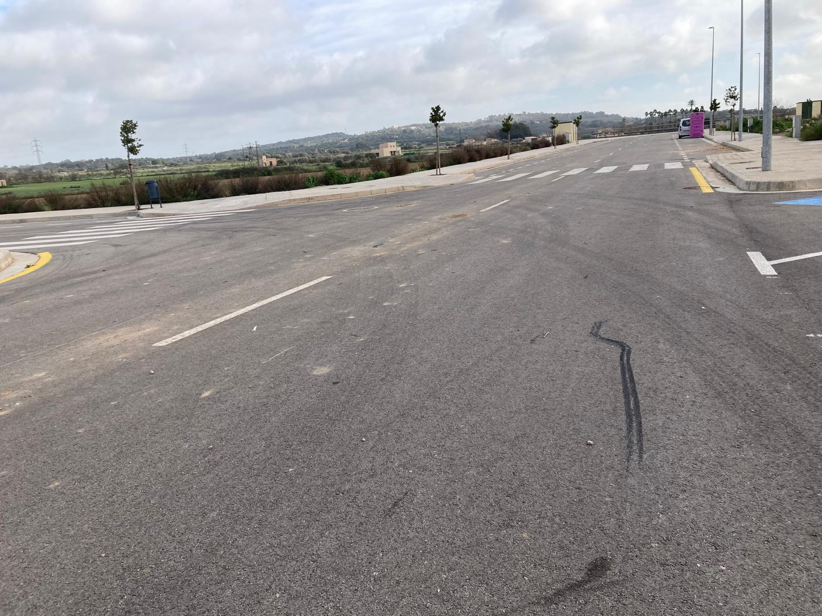 El polígon de Porreres acull carreres il·legals de motos els caps de setmana