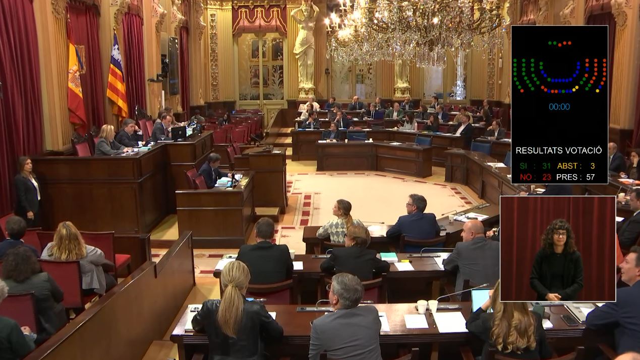 L’oposició força al Govern a tramitar un projecte de llei per evitar les macrogranges de qualsevol classe d’animals