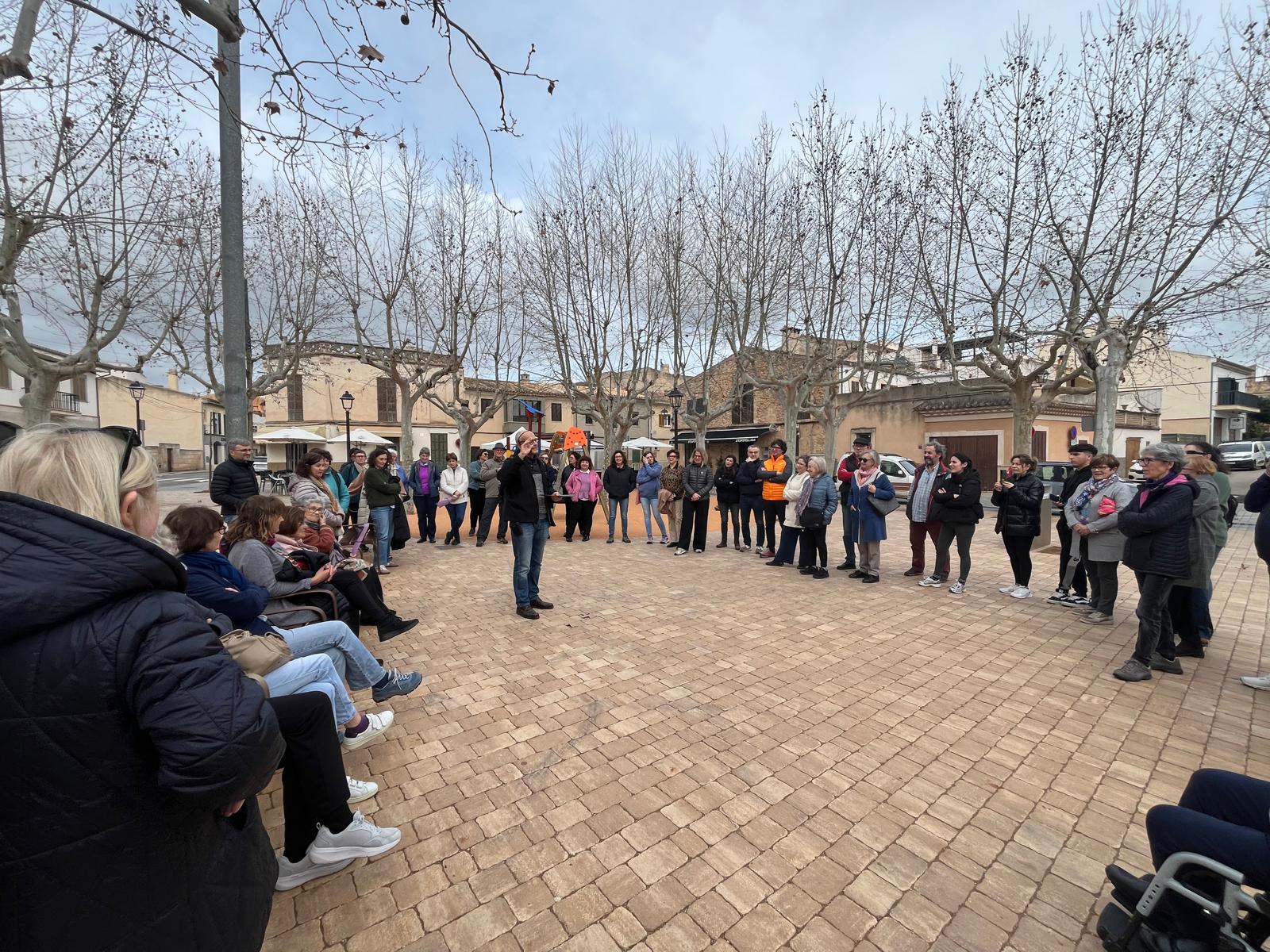 “Repàs i guarda de nines castigades”, el carrer de Llubí on les dones duien el maneig