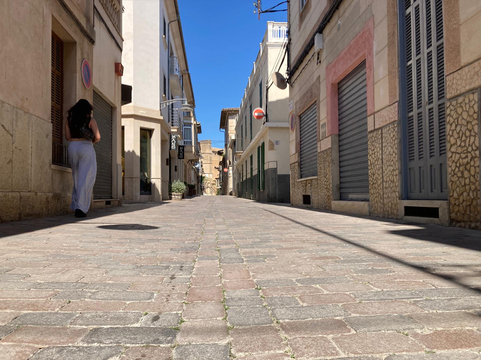 Porreres permet reconvertir locals comercials en habitatges excepte en el nucli antic