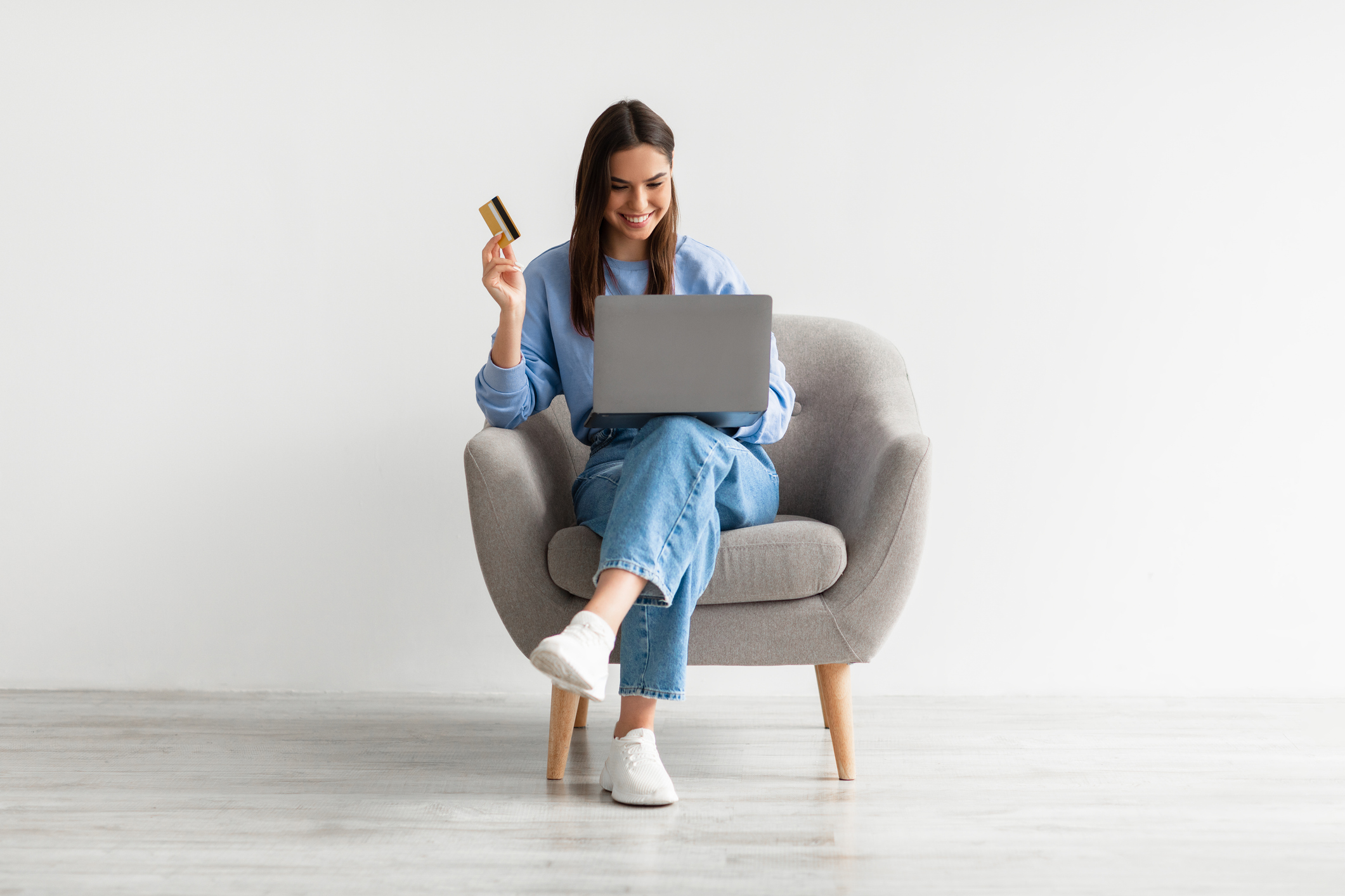 Fast furniture: volum, immediatesa i atractiu visual a baix cost, el disseny que posa en risc la sostenibilitat